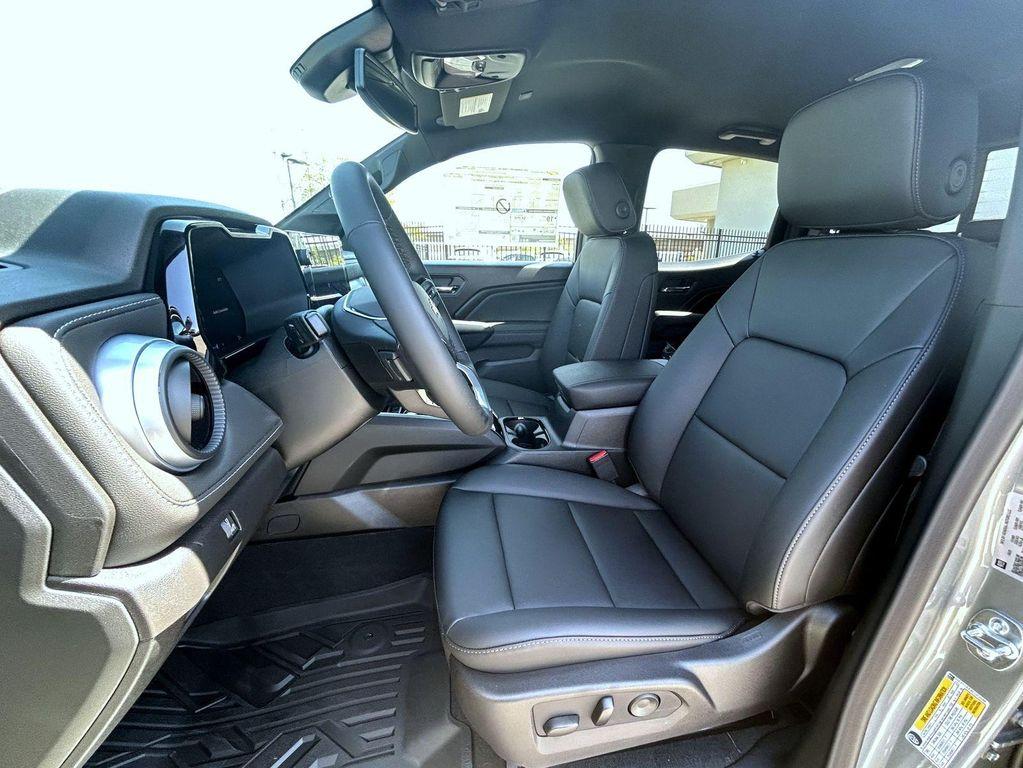new 2025 Chevrolet Colorado car, priced at $41,718