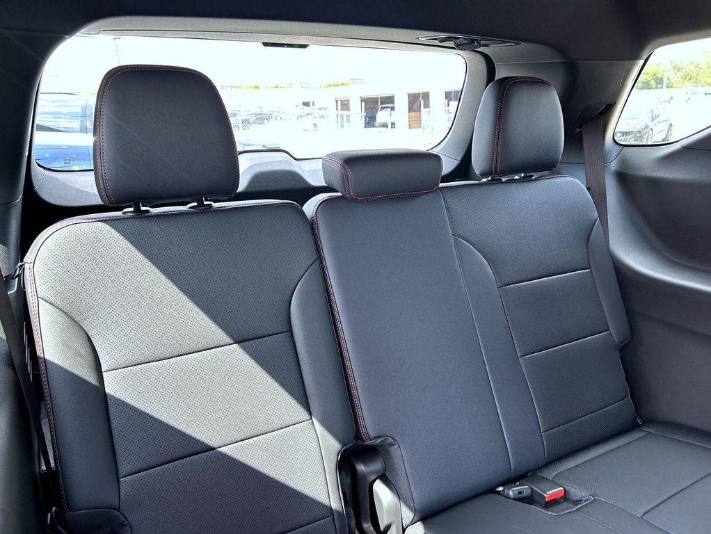 new 2026 Chevrolet Traverse car, priced at $60,492
