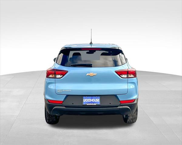 new 2025 Chevrolet TrailBlazer car, priced at $27,587