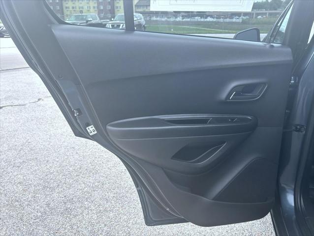 used 2022 Chevrolet Trax car, priced at $18,898