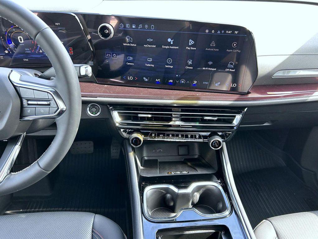 new 2026 Chevrolet Traverse car, priced at $53,031