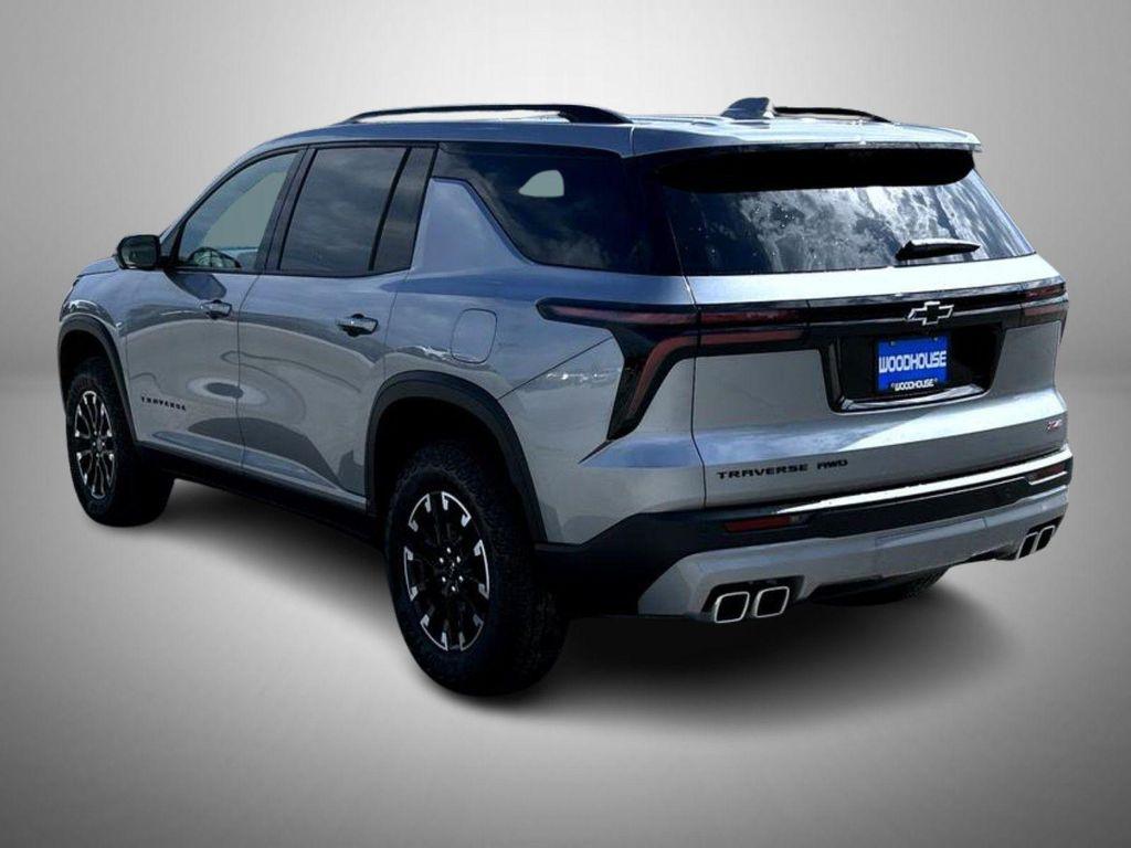 new 2026 Chevrolet Traverse car, priced at $53,031