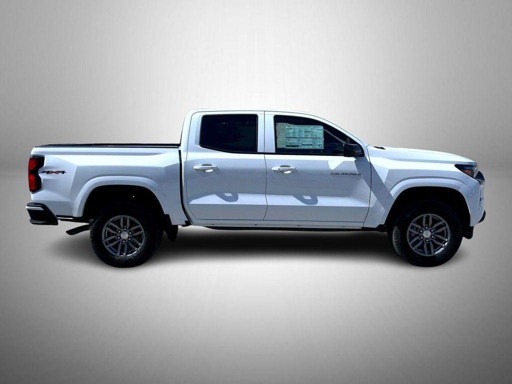 new 2025 Chevrolet Colorado car, priced at $42,218