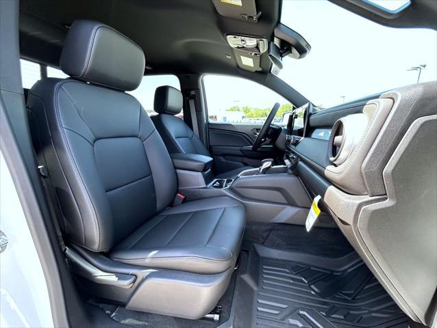 new 2025 Chevrolet Colorado car, priced at $45,009