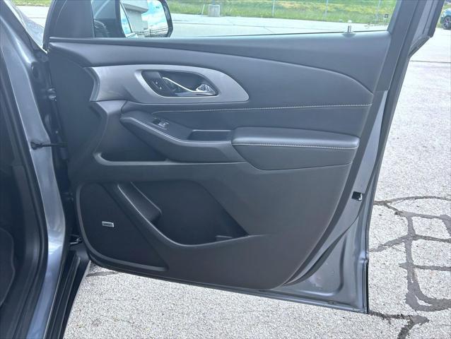used 2018 Chevrolet Traverse car, priced at $21,485
