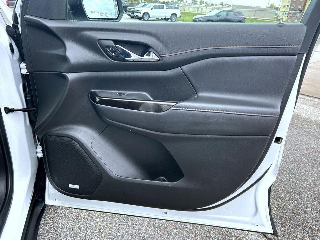 used 2021 GMC Acadia car, priced at $24,798