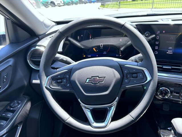 new 2025 Chevrolet Trax car, priced at $28,739