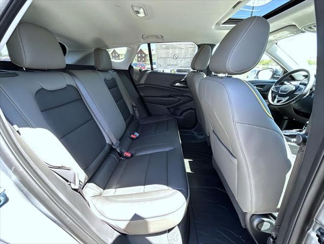new 2025 Chevrolet Trax car, priced at $28,739