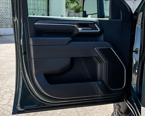 new 2025 Chevrolet Silverado 2500 car, priced at $74,743