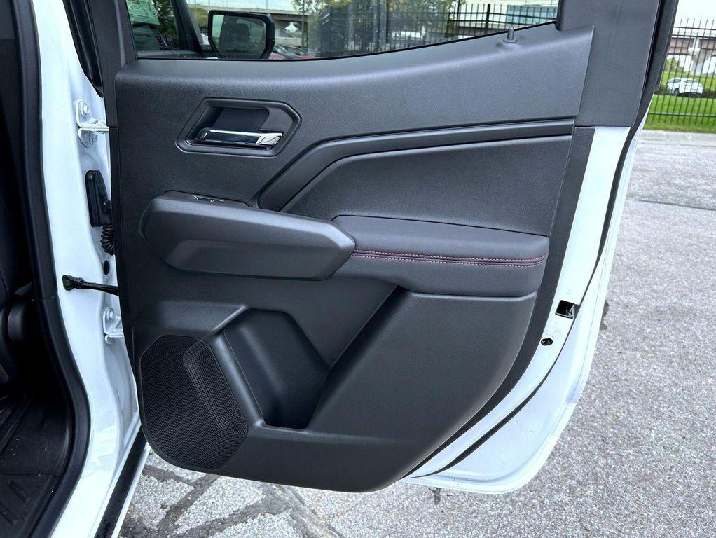 new 2026 Chevrolet Colorado car, priced at $45,083