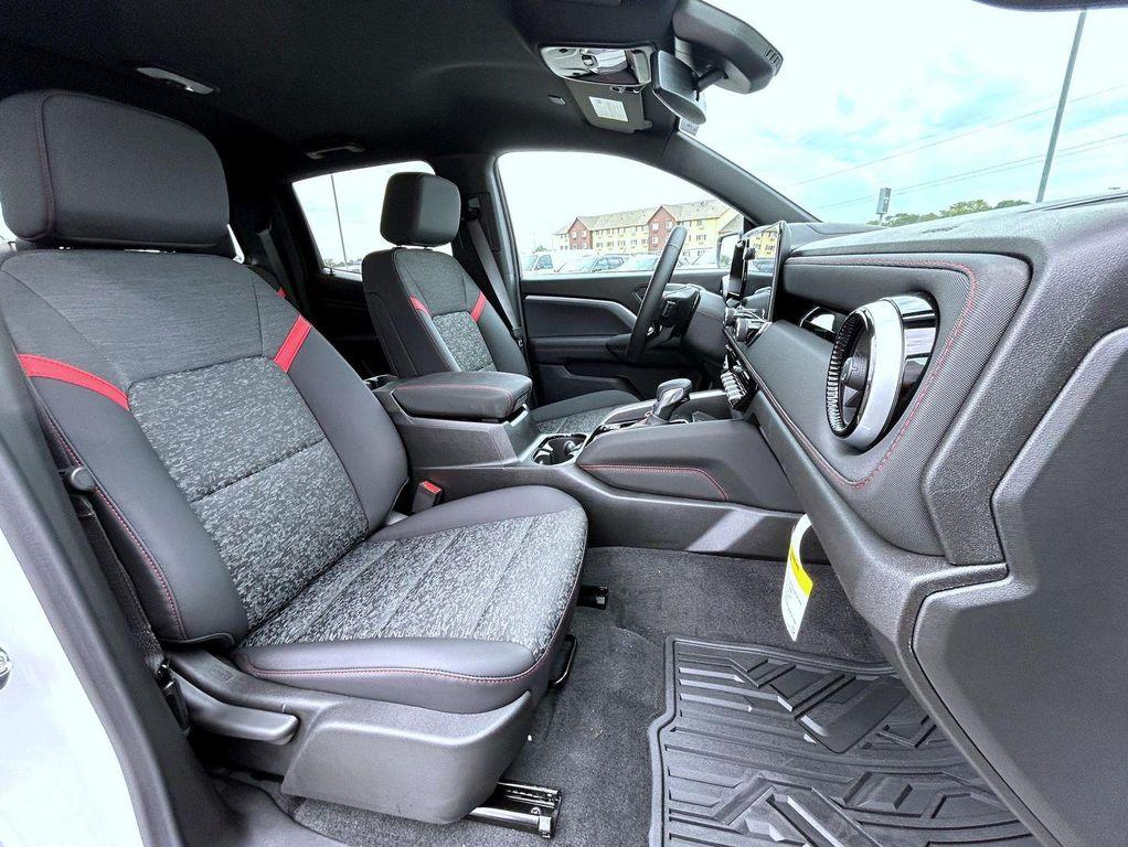 new 2026 Chevrolet Colorado car, priced at $45,083
