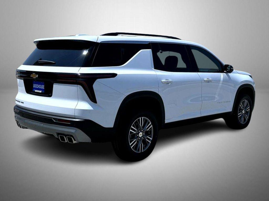 new 2025 Chevrolet Traverse car, priced at $43,850