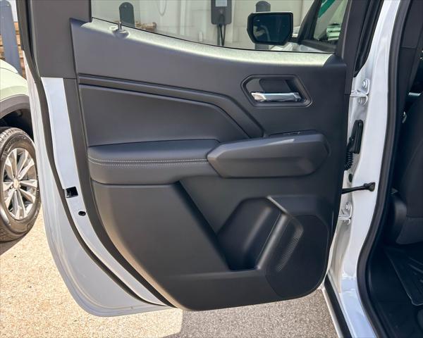 new 2025 Chevrolet Colorado car, priced at $42,123