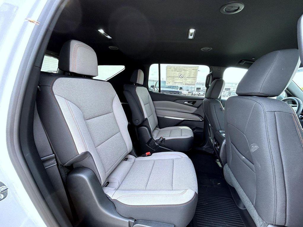 new 2026 Chevrolet Traverse car, priced at $46,294