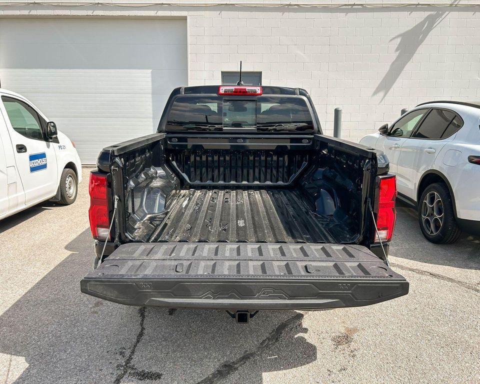 new 2025 Chevrolet Colorado car, priced at $42,548