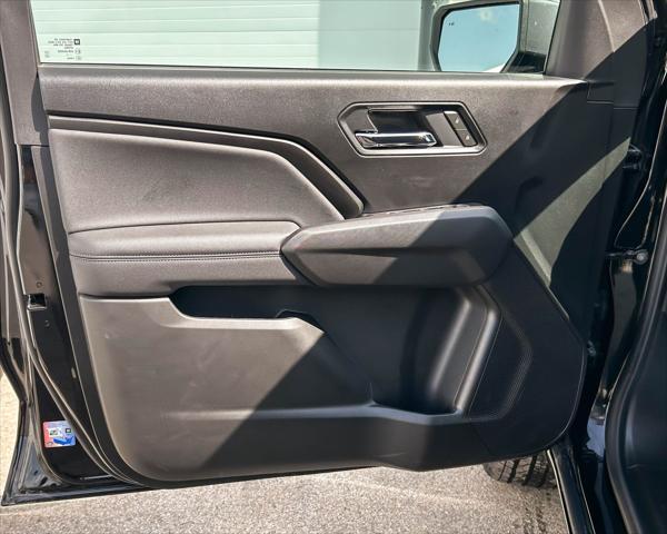new 2025 Chevrolet Colorado car, priced at $45,048