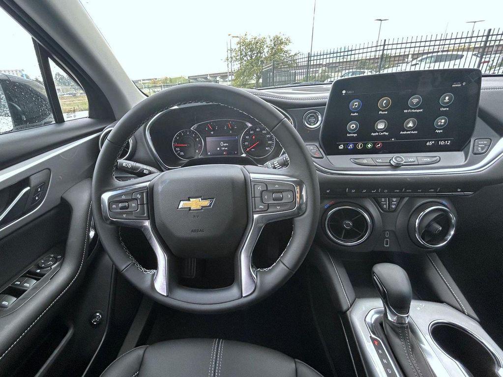 new 2025 Chevrolet Blazer car, priced at $45,629