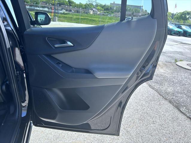 new 2026 Chevrolet Equinox car, priced at $34,295