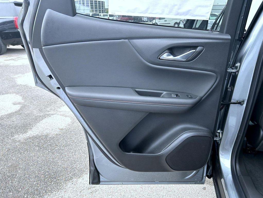 new 2025 Chevrolet Blazer car, priced at $45,868