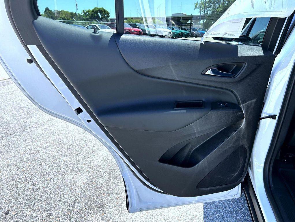 used 2024 Chevrolet Equinox car, priced at $26,207