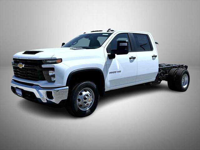 new 2025 Chevrolet Silverado 3500 car, priced at $64,887