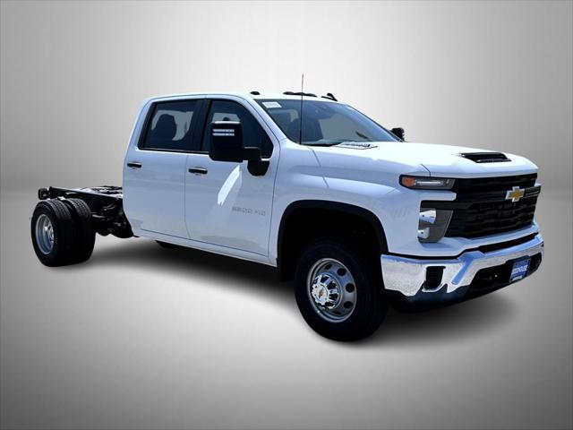 new 2025 Chevrolet Silverado 3500 car, priced at $64,887