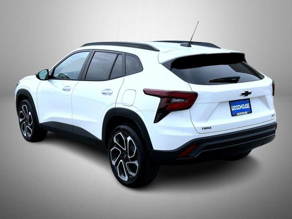 new 2025 Chevrolet Trax car, priced at $27,254