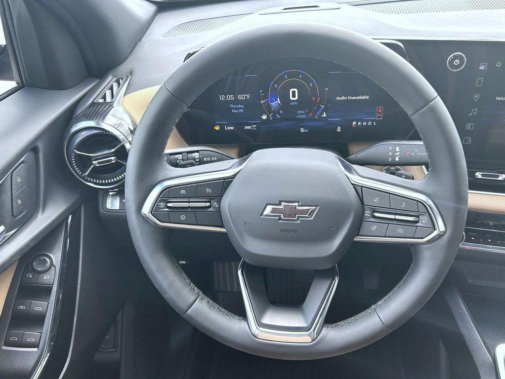 new 2026 Chevrolet Equinox car, priced at $35,017