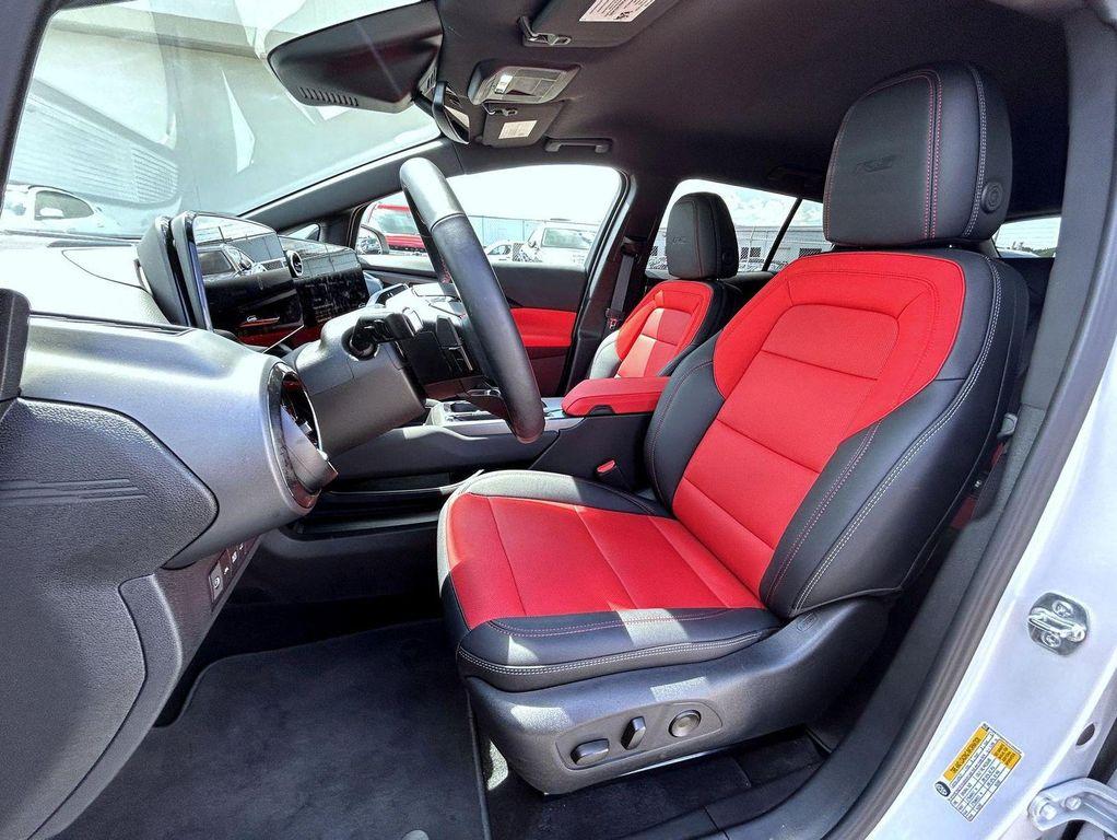 new 2025 Chevrolet Equinox EV car, priced at $43,384