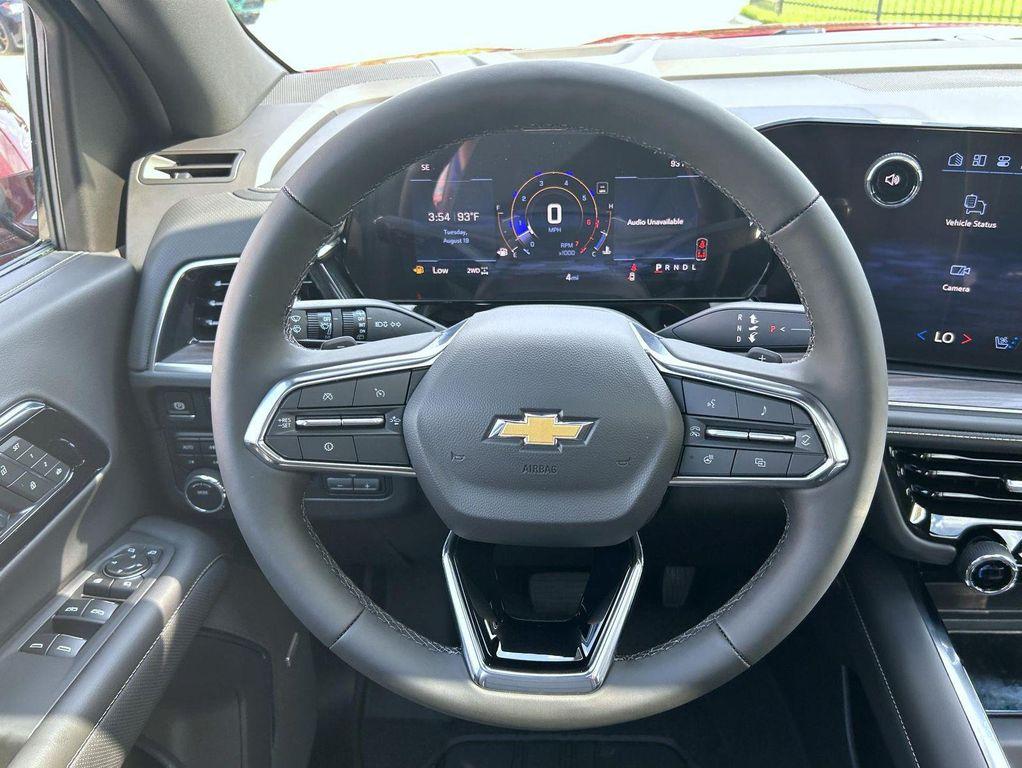 new 2025 Chevrolet Suburban car, priced at $82,630