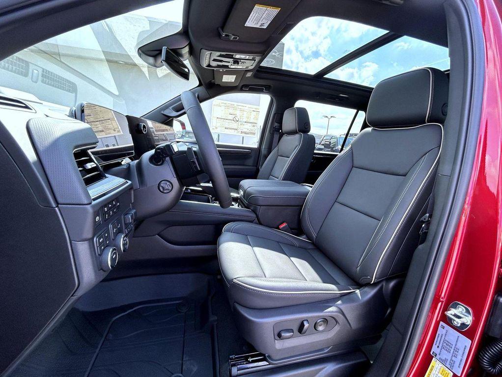 new 2025 Chevrolet Suburban car, priced at $82,630