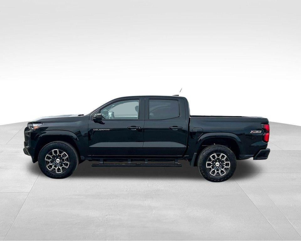 new 2025 Chevrolet Colorado car, priced at $43,248