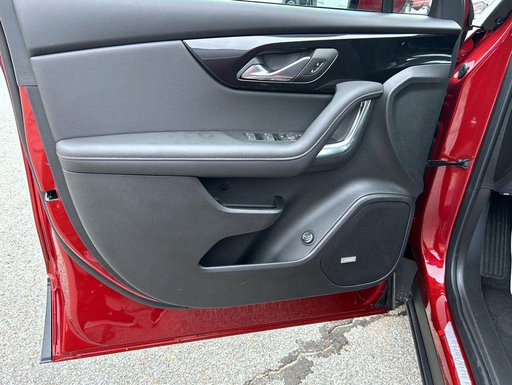 new 2025 Chevrolet Blazer car, priced at $46,928