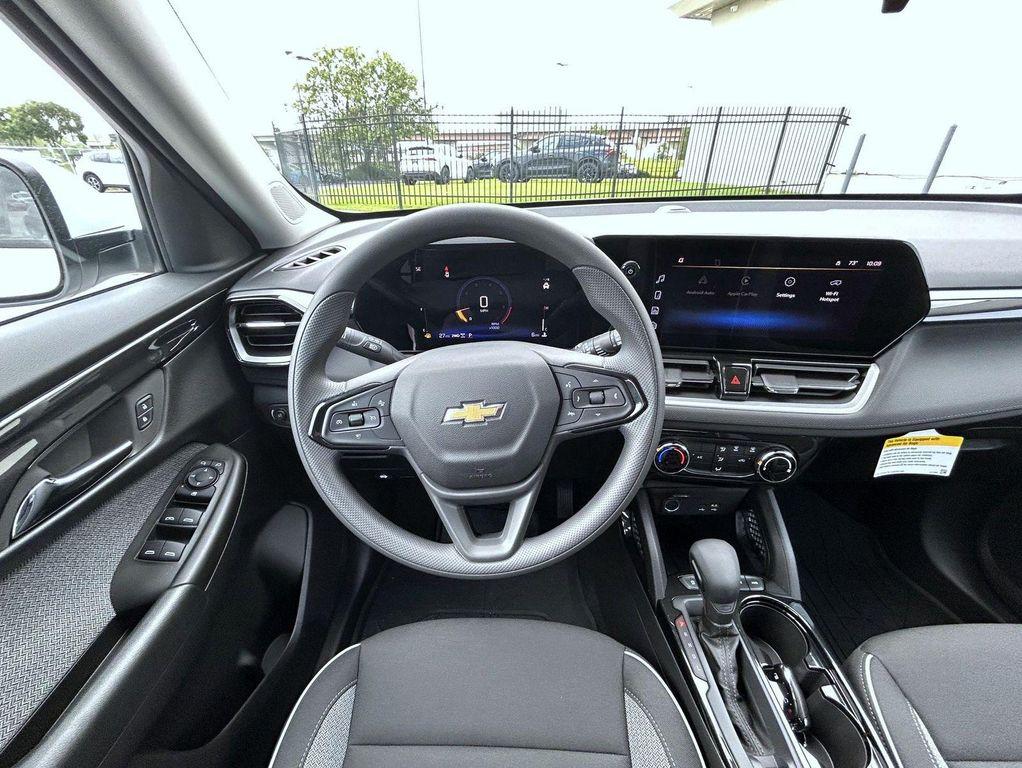 new 2026 Chevrolet TrailBlazer car, priced at $27,970