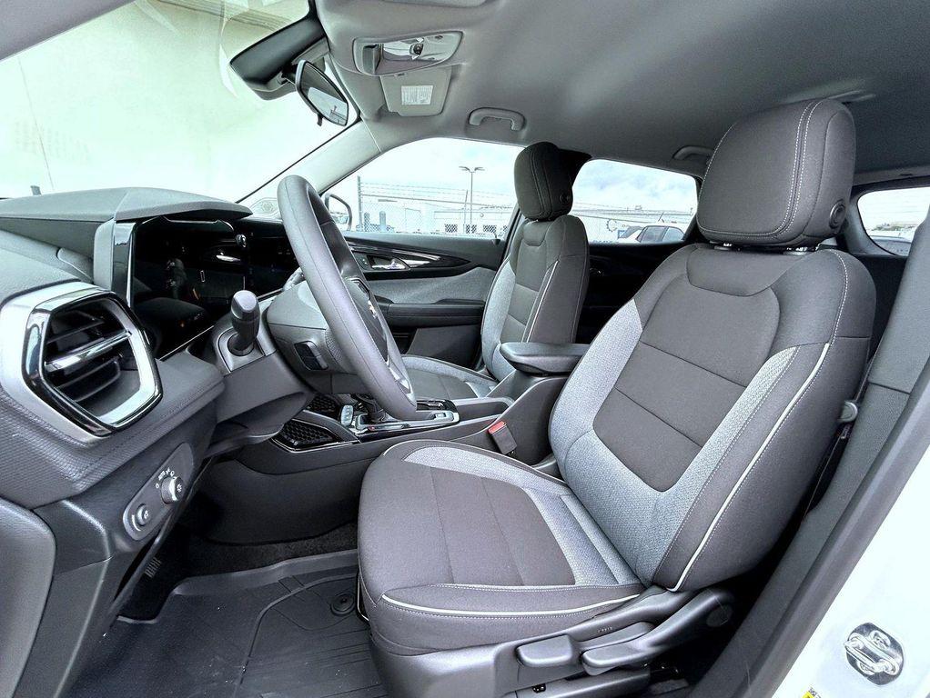 new 2026 Chevrolet TrailBlazer car, priced at $27,970