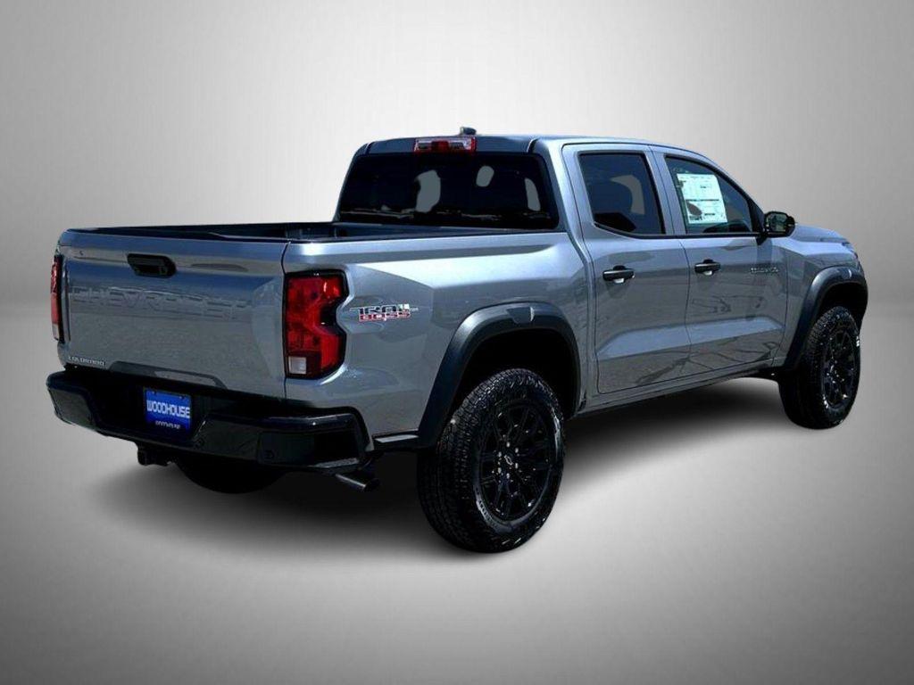 new 2026 Chevrolet Colorado car, priced at $43,245