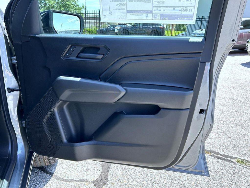 new 2026 Chevrolet Colorado car, priced at $43,245
