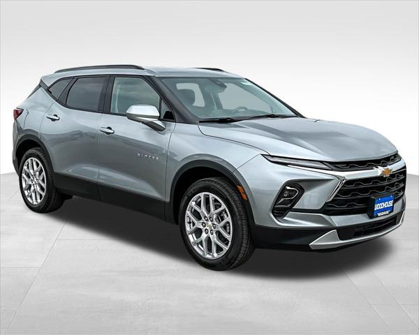new 2025 Chevrolet Blazer car, priced at $37,478