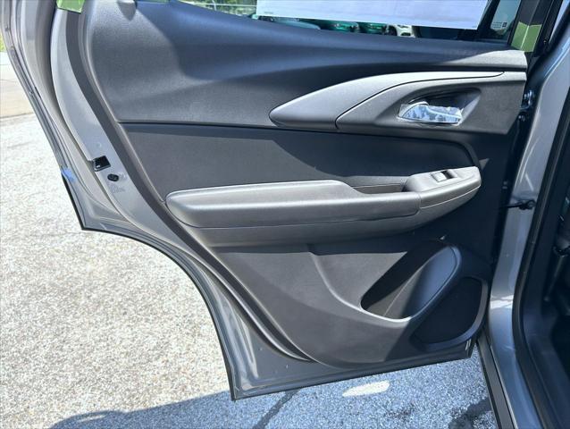 new 2025 Chevrolet TrailBlazer car, priced at $29,384