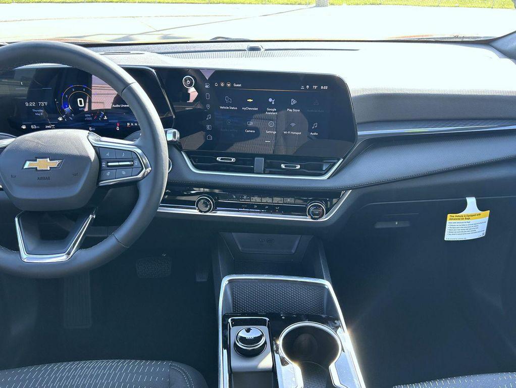 new 2026 Chevrolet Equinox car, priced at $30,959