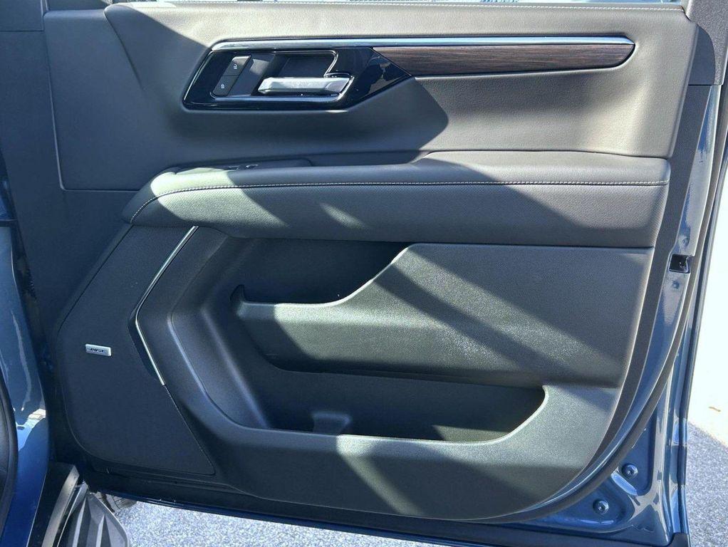 new 2026 Chevrolet Tahoe car, priced at $83,284