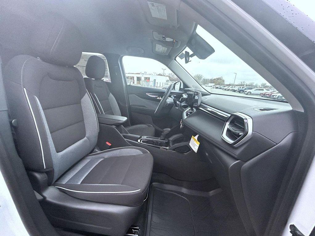 new 2026 Chevrolet TrailBlazer car, priced at $29,349