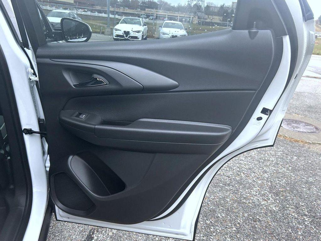 new 2026 Chevrolet TrailBlazer car, priced at $29,349