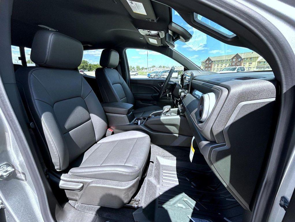 new 2026 Chevrolet Colorado car, priced at $44,199