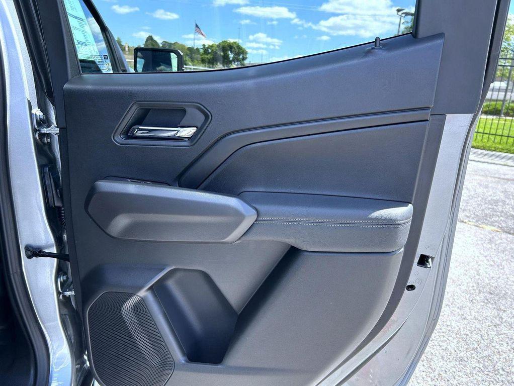 new 2026 Chevrolet Colorado car, priced at $44,199