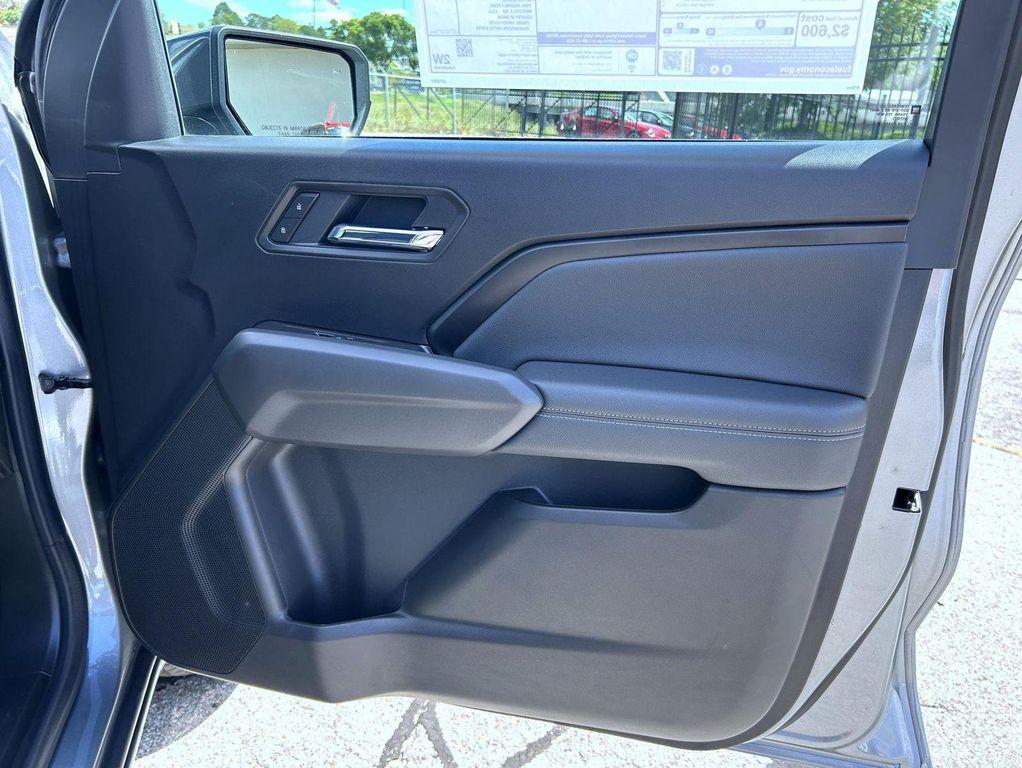 new 2026 Chevrolet Colorado car, priced at $44,199