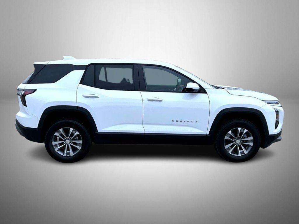 new 2026 Chevrolet Equinox car, priced at $30,731