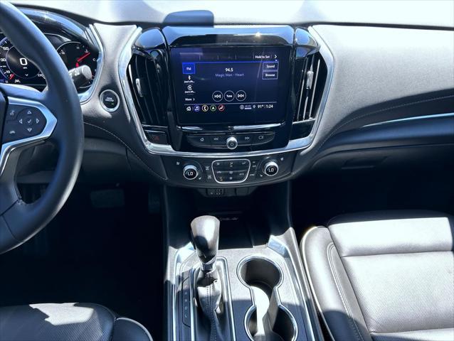used 2022 Chevrolet Traverse car, priced at $30,997