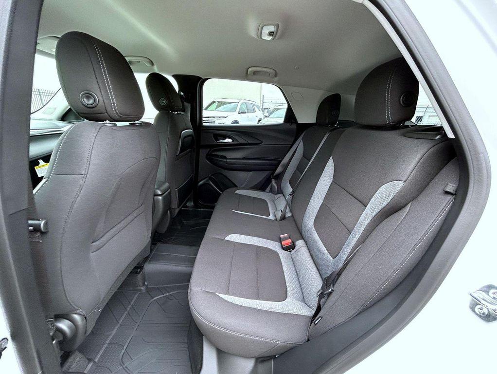 new 2026 Chevrolet TrailBlazer car, priced at $28,270