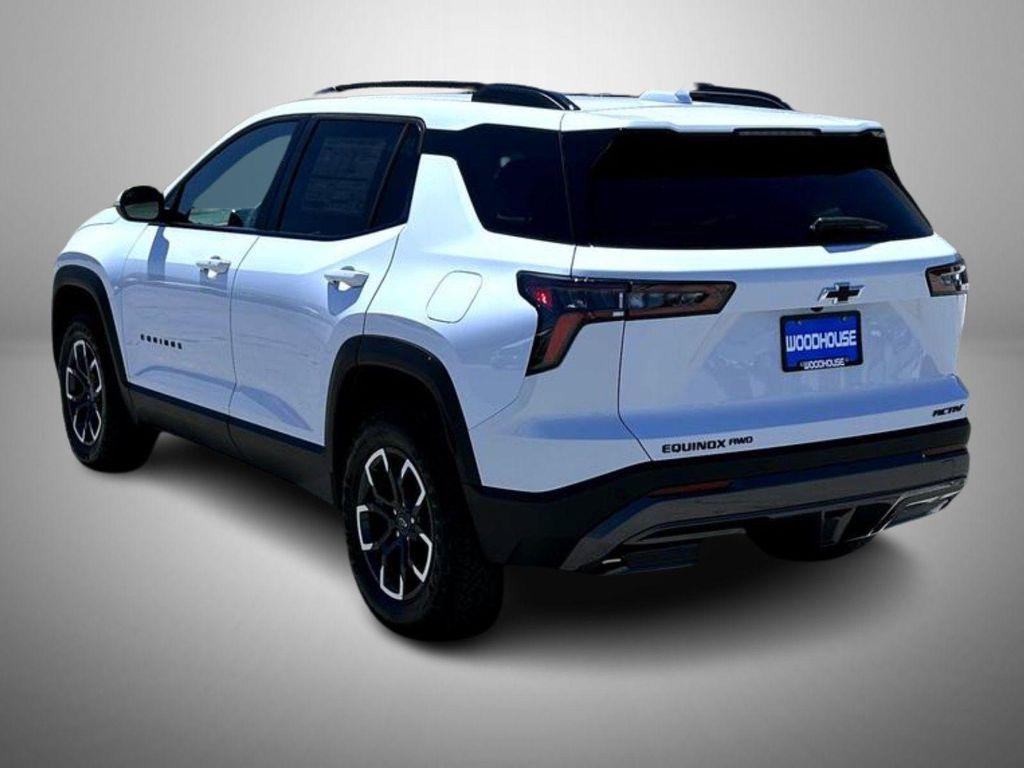 new 2026 Chevrolet Equinox car, priced at $37,456
